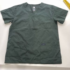 DAGACCI shirt NURSING TOP new solid GREEN short sleeve V NECK scrub top S